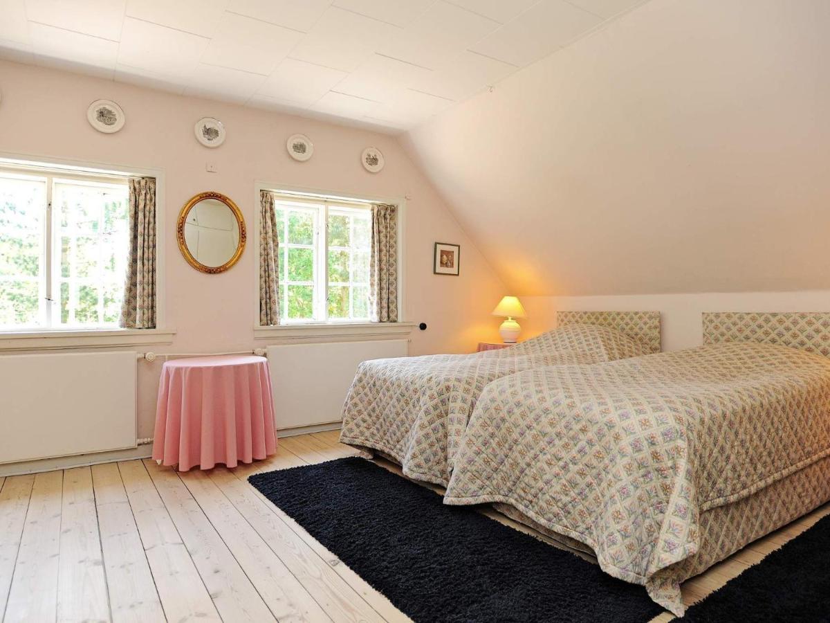 12 Person Holiday Home In Ullerslev Eksteriør billede